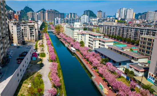 水城河。贵州日报天眼新闻记者 尚宇杰 摄 水城河。贵州日报天眼新闻记者 尚宇杰 摄