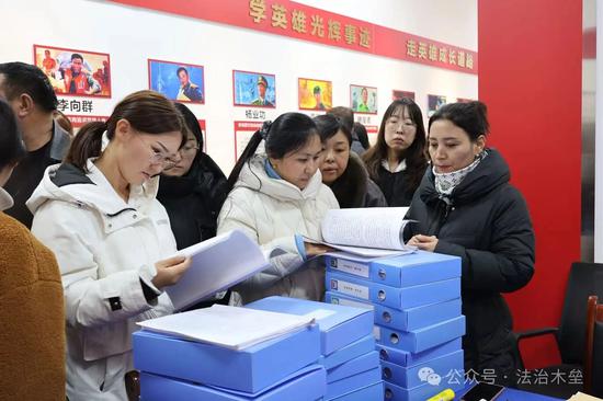 d828d52044898ff282dd4bf2abcb833f