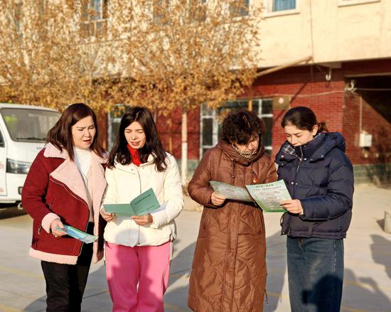 347f3ddd077f48415f2781b08c5d4bfb