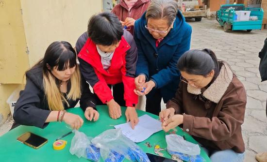 d3cb7e4abad5b748db2d195bf6cd0879