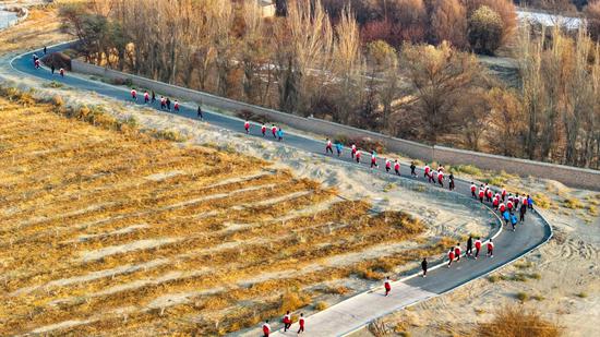 9a85badb85c0fcf93e8a9fcf8c07597e