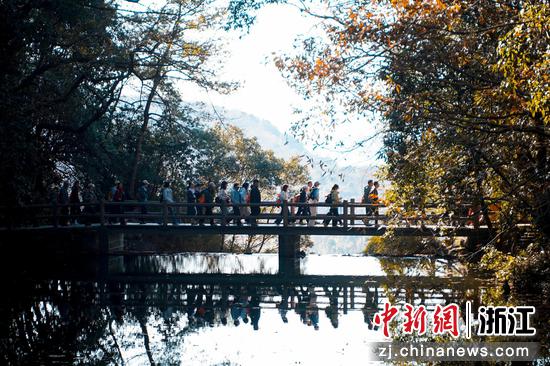 12月7日,登上活动现场一景。 (主办方供图) 12月7日,登上活动现场一景。 (主办方供图)