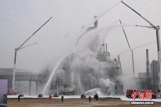 图为应急演练现场。(天津市应急管理局供图) 图为应急演练现场。(天津市应急管理局供图)