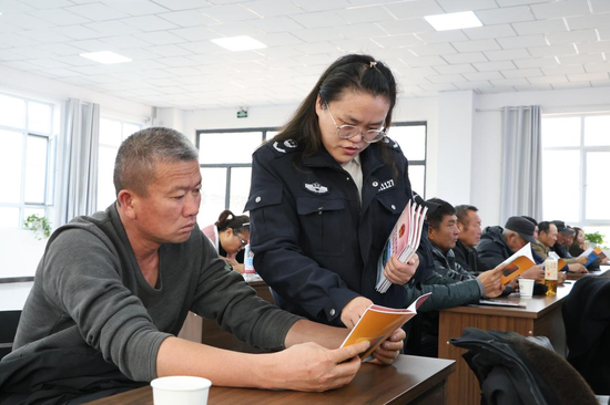 e2d0c059337a5a4b2f85d5105c545f11