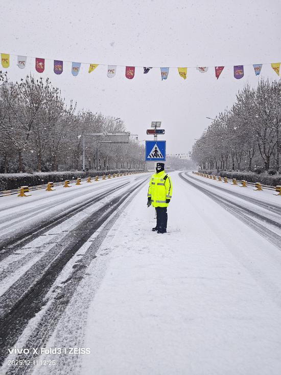 008565eb82c2983d9f88f48d26ff4393