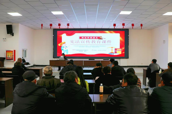 7713120973d34f63a06f74b625b37785