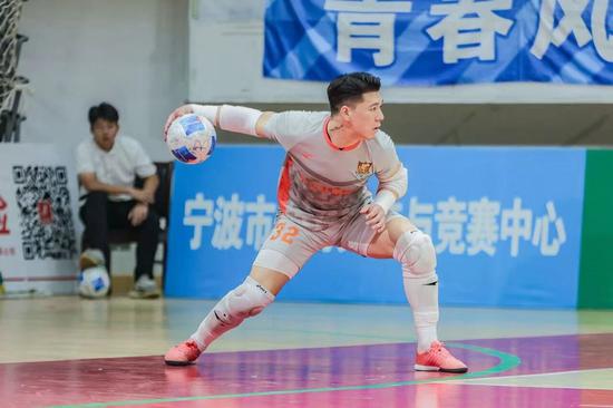 f02f1a0cbe27d1e6a565a7fbda7f5e54