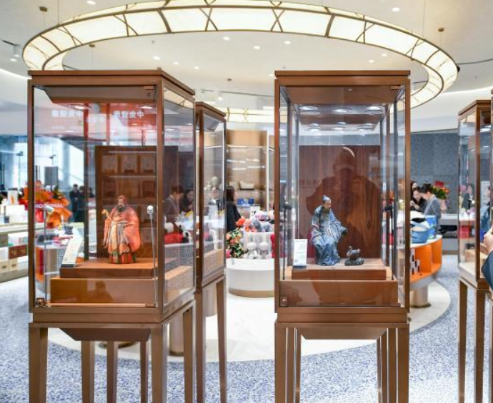 （寻味中华｜非遗）天津“泥人张”：漕运码头旁的“东方潮玩鼻祖”