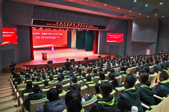 活动现场。周静静摄e