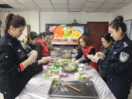 7f4faabb9c6298cd6fe3f56c62362235