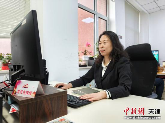 南开区疾病预防控制中心（南开区卫生监督所）副主任（副所长）杨云霞。（受访者供图）