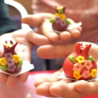 甘惠琼：丝路花馍“蒸出”幸福生活