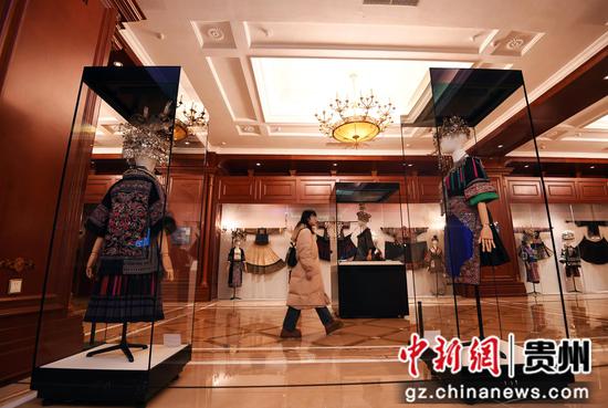 贵阳花果园国际文化艺术交流中心的欧东花民族服饰文化博物馆。