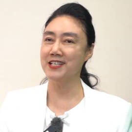 丁桂凤：将医疗资源送到各族群众身边是我的神圣职责