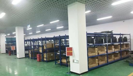 e5ab2417d7e09c6e7f5f6603b4871a0f