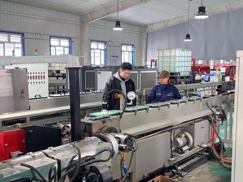 博乐市硬核“兵支书”用19年实干书写乡村版“致富经”