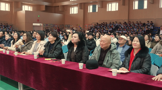 661b55ae78e9f4d4b76333d3d1a5b100