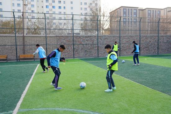 4db374db7ed9abd242e1a78de0012e53