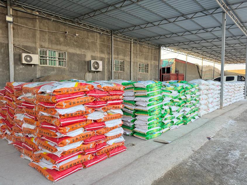 農(nóng)資儲(chǔ)備足 春耕生產(chǎn)有保障