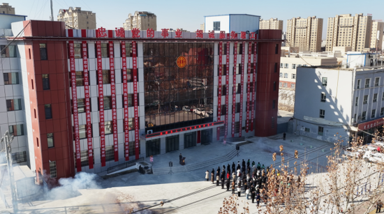 1月9日，洛浦縣工人文化宮舉行揭牌儀式。