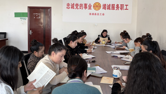 培訓(xùn)現(xiàn)場(chǎng)b