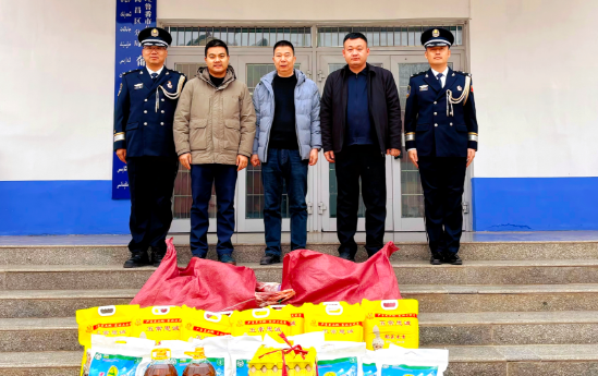 c04acfdf-b773-43eb-961c-c459c9b238a5