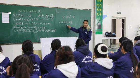 392f266dc0c9e5449da9b967eddfc710