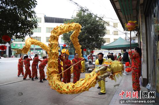 小年龙狮队 小年龙狮队