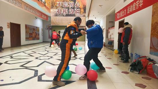 8ab4a5bf9eceb4203578f8e46bd03361