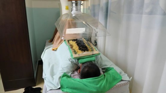 察布查尔县：传统中医焕发新活力 特色疗法绘就健康美丽新画卷