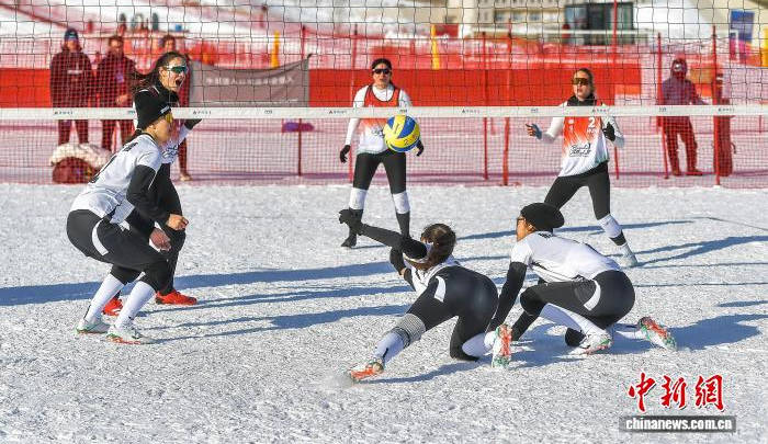 2026年中国国际雪地排球邀请赛在新疆开赛