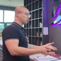 侨乡故事：台湾客商许言——新疆不是远方是我的故乡