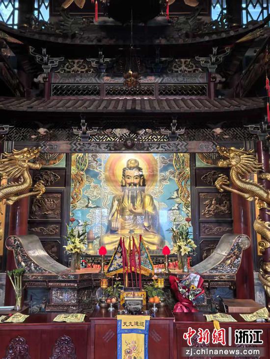 葛岭抱朴道院葛洪坐像 作者供图