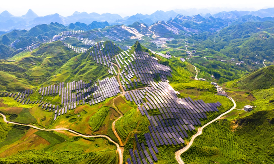 陡箐光伏发电项目。 陡箐光伏发电项目。