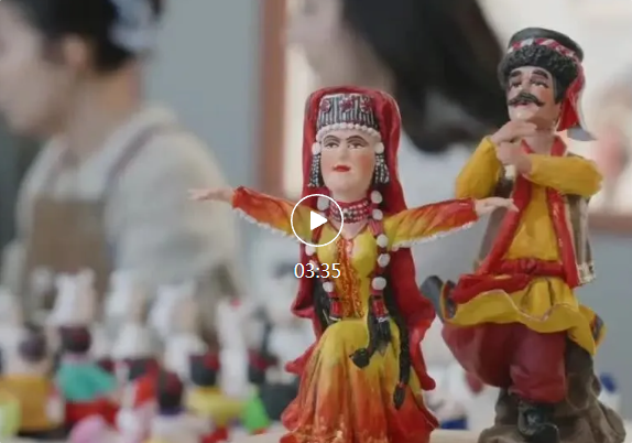 侨乡故事 | 泥彩塑里的新疆颜色