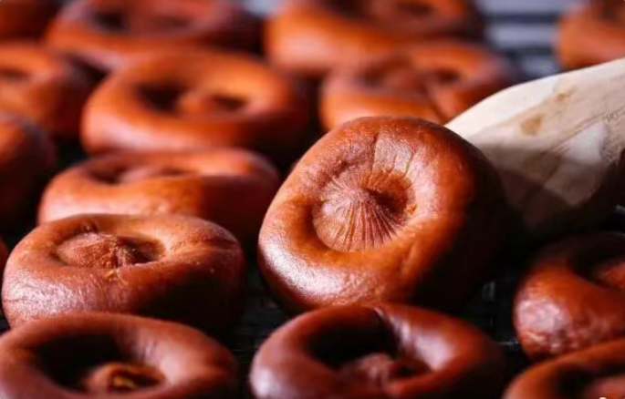 腊八节的“腊”，原来是个多音字