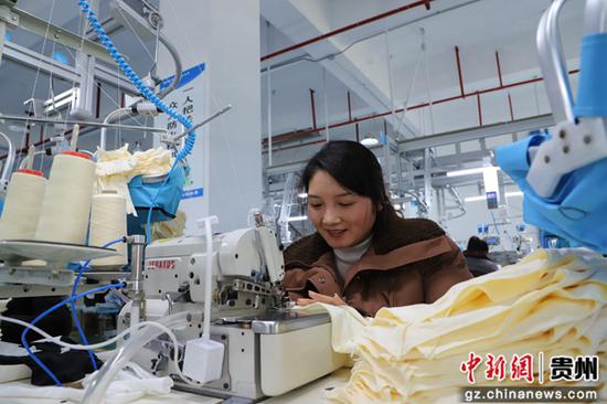 民众家门口就业。