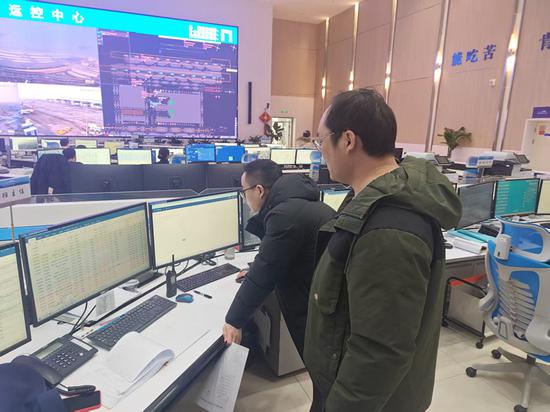 0a2c066d5db8648936fba2e3aeea90e1