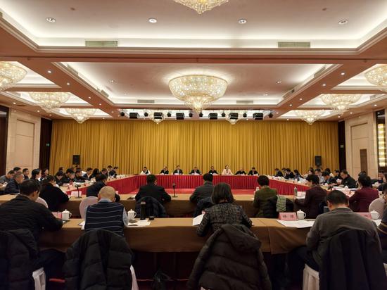 省政协教科卫体委全体会议在杭州召开