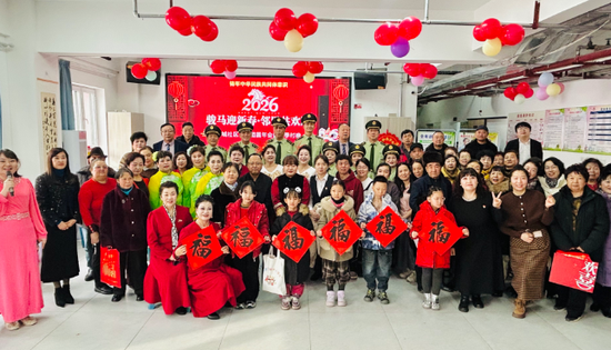 3dee2925-0d5d-447e-aa9e-31d069f54131