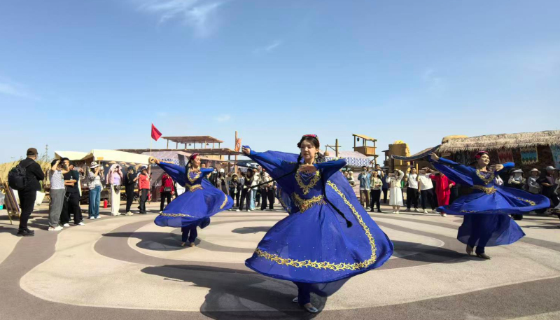乌尉高速通车后首个春节！尉犁即将迎来消费热潮