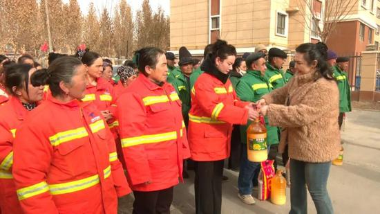 201e677c81f3b1c99c3754b4b22c637a