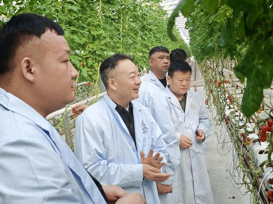 8e3b5f8728ec6e7bccf54202941fc32f