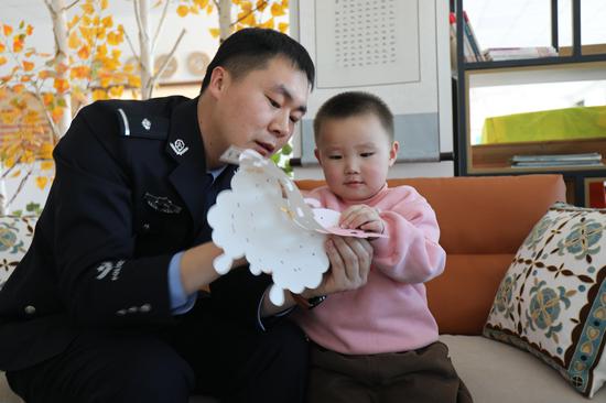 27a2176a1e26ad99fe4bb908d08d8dec