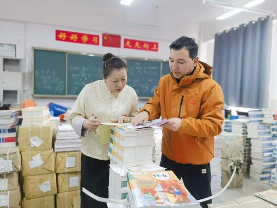 dba1c465a8815140ff9198f2a96e076a