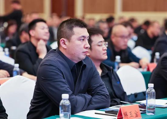 d58b76af915d92647d5fee84aa780ae8