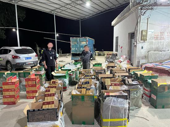 图为案件现场。张俊 摄