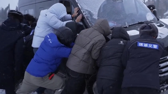 此心安处是吾乡：风雪中的紧急救援