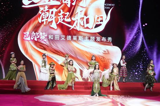 43c81f8c2f69563612d2fc88a603aa44