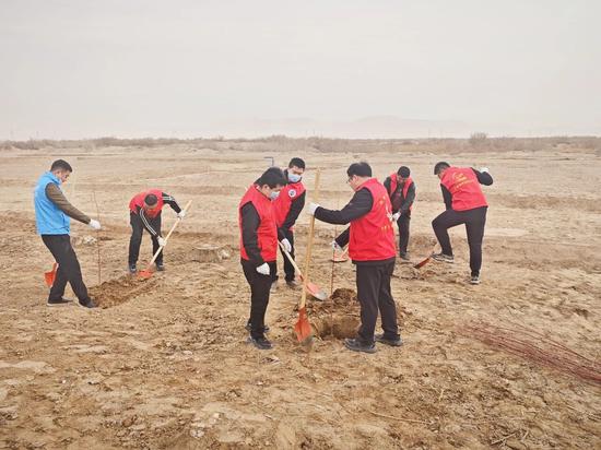 f102e6dd05c88b5a3b7b4d6769fc2613